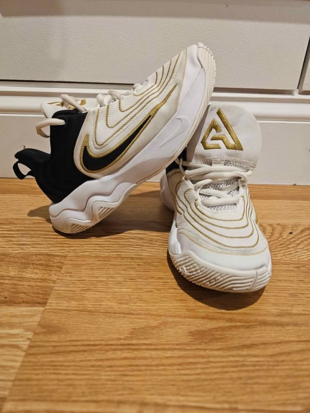 Nike Giannis Immortality 4 Basketball Shoes, 1.5Y